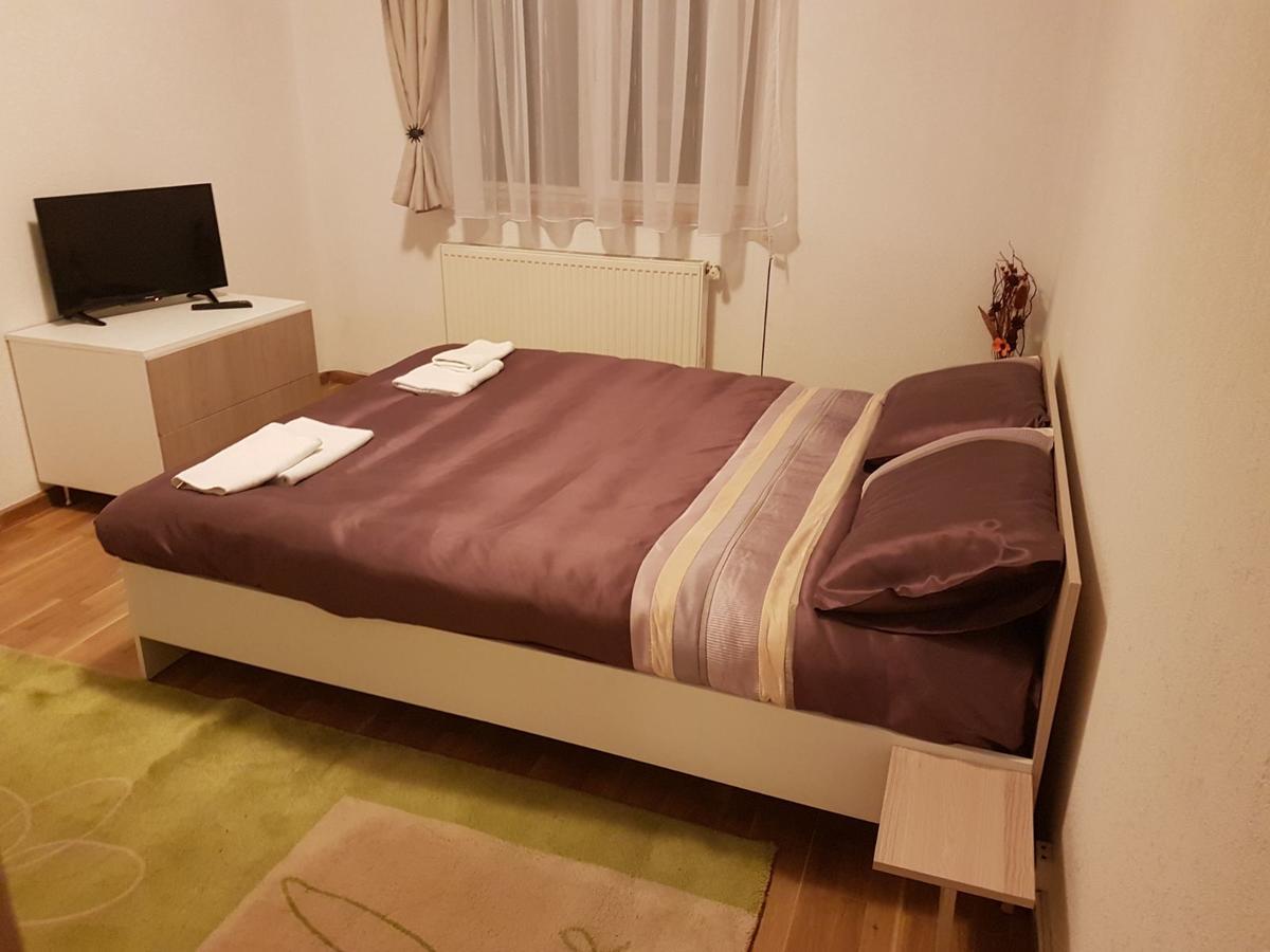 Nhà khách Bigcitty